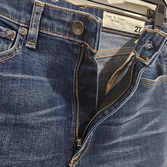 Rag & Bone Nina High-Rise Cigarette Jeans - Picture 8 of 16